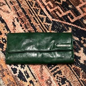 Kenneth Cole Reaction green leather wallet